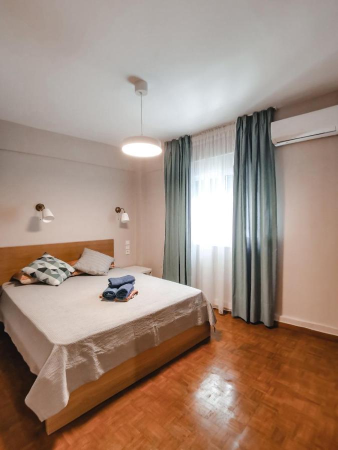 Tip Top Apartment Chalkida Ngoại thất bức ảnh