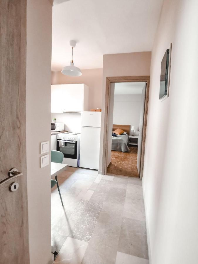 Tip Top Apartment Chalkida Ngoại thất bức ảnh