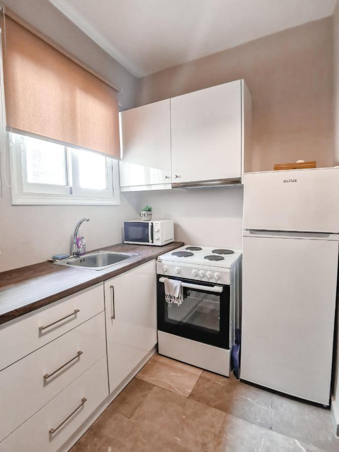 Tip Top Apartment Chalkida Ngoại thất bức ảnh