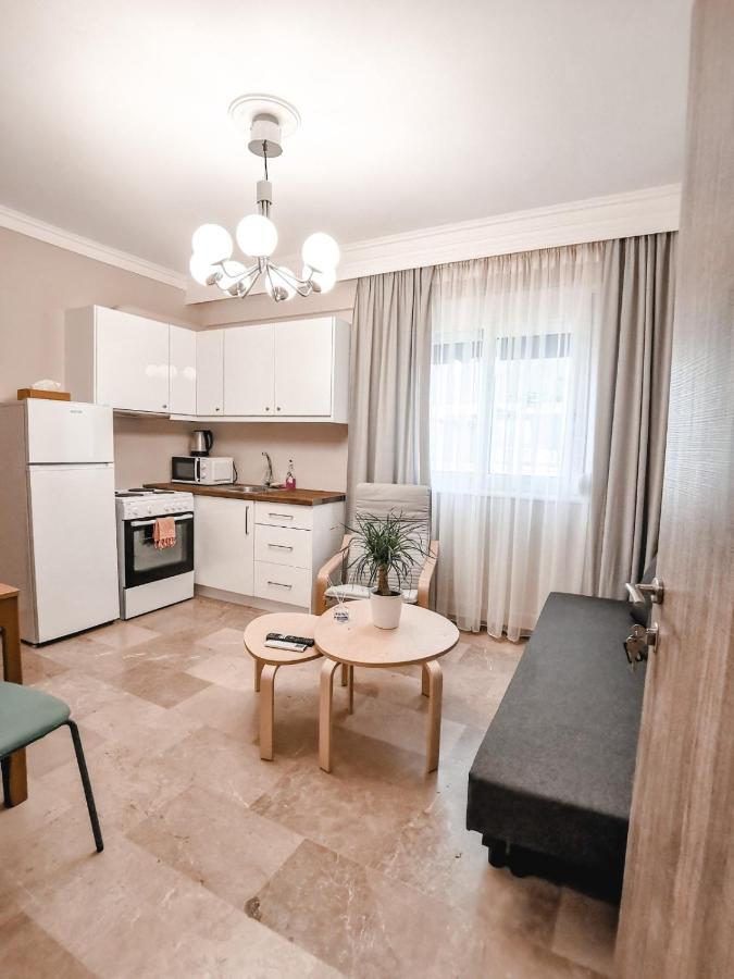 Tip Top Apartment Chalkida Ngoại thất bức ảnh